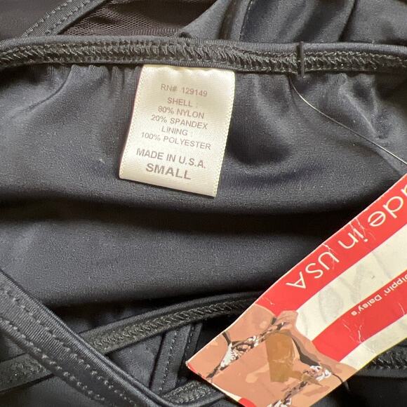 NWT Dippin Daisy’s One Piece Black Swimsuit Size Small - Picture 2 of 5